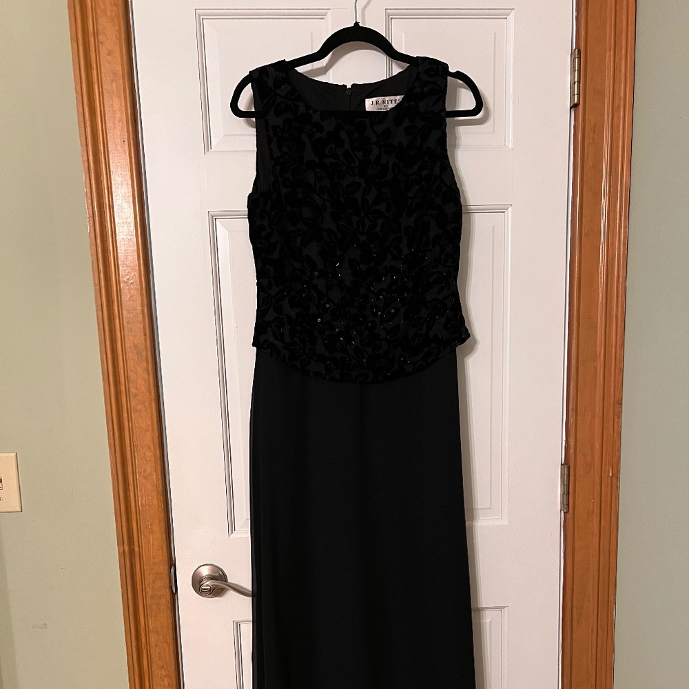 J.R. Notes By Caliendo Dress.